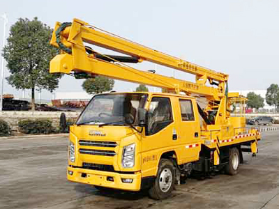 高空作業(yè)車(chē)